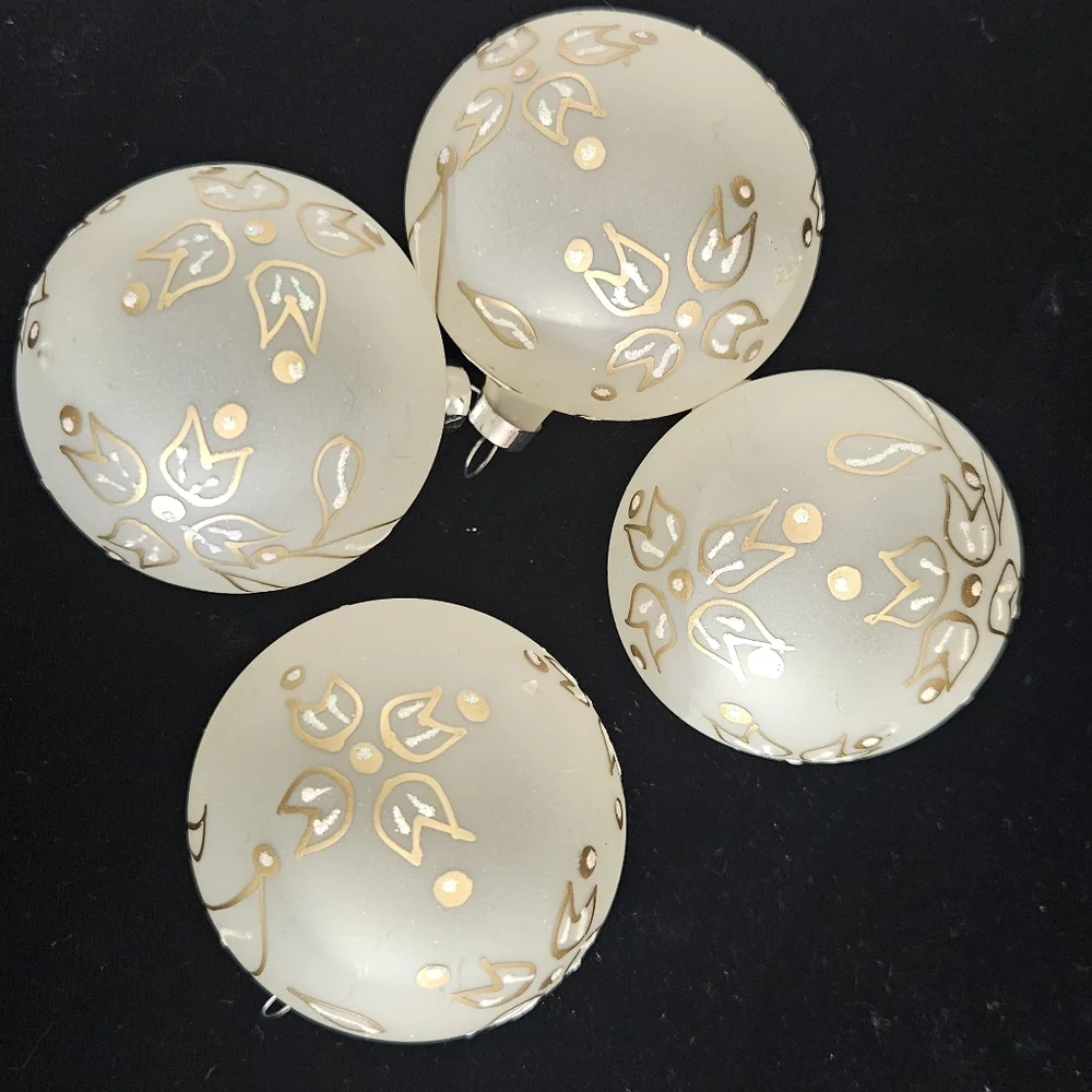 Victoria Collection Glass Ornaments Gold Floral Design Vitg. Rauch Original Box - Picture 4 of 6